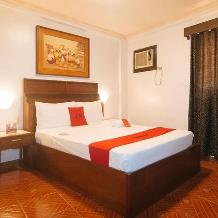 RedDoorz @ Tamarind Street Angeles City Exterior foto