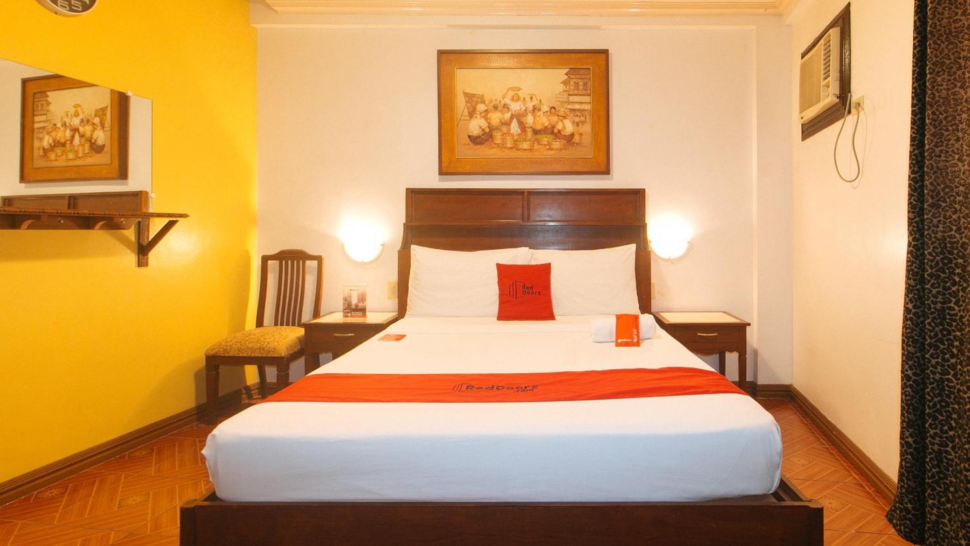 RedDoorz @ Tamarind Street Angeles City Exterior foto