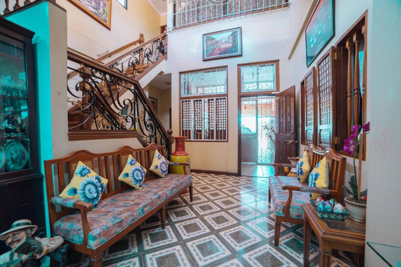 RedDoorz @ Tamarind Street Angeles City Exterior foto